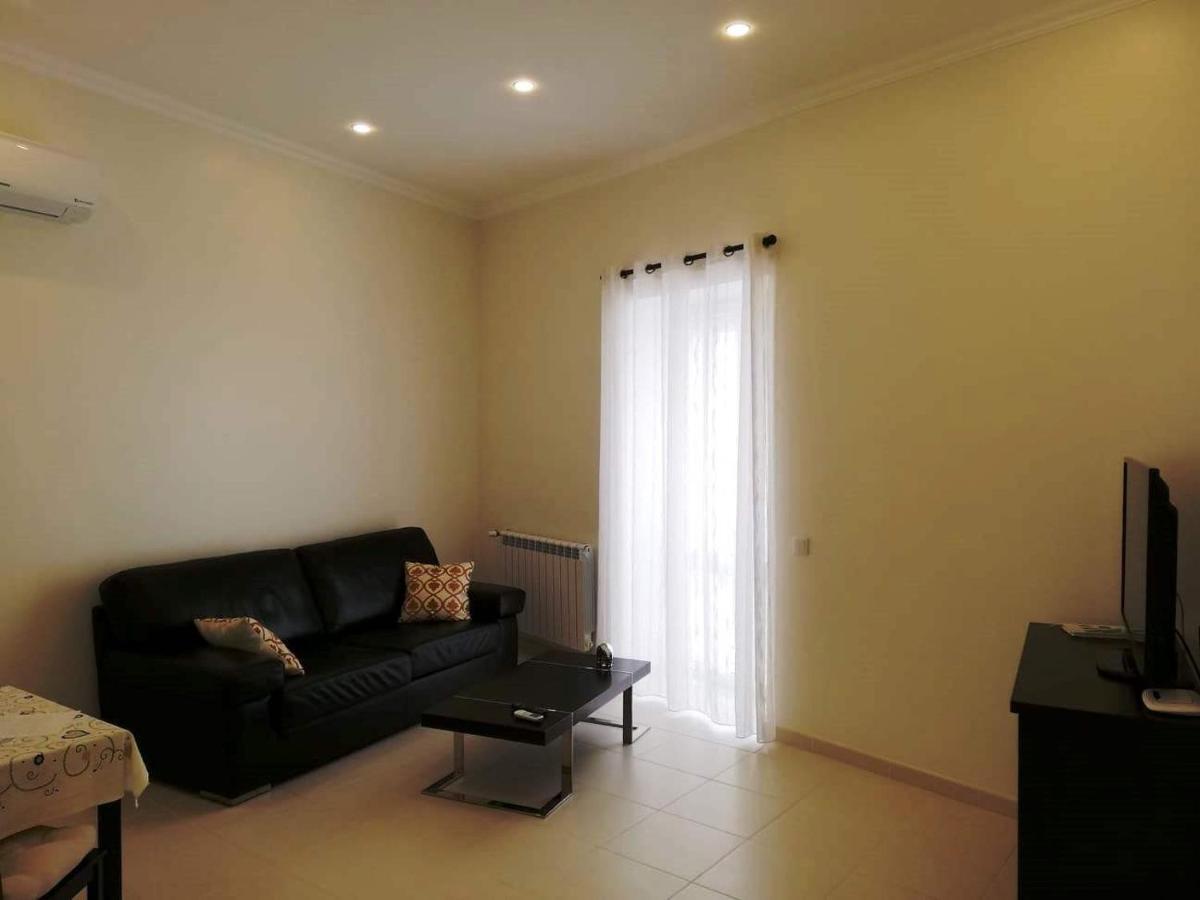 Candido Reis Apartments Лагос Екстериор снимка